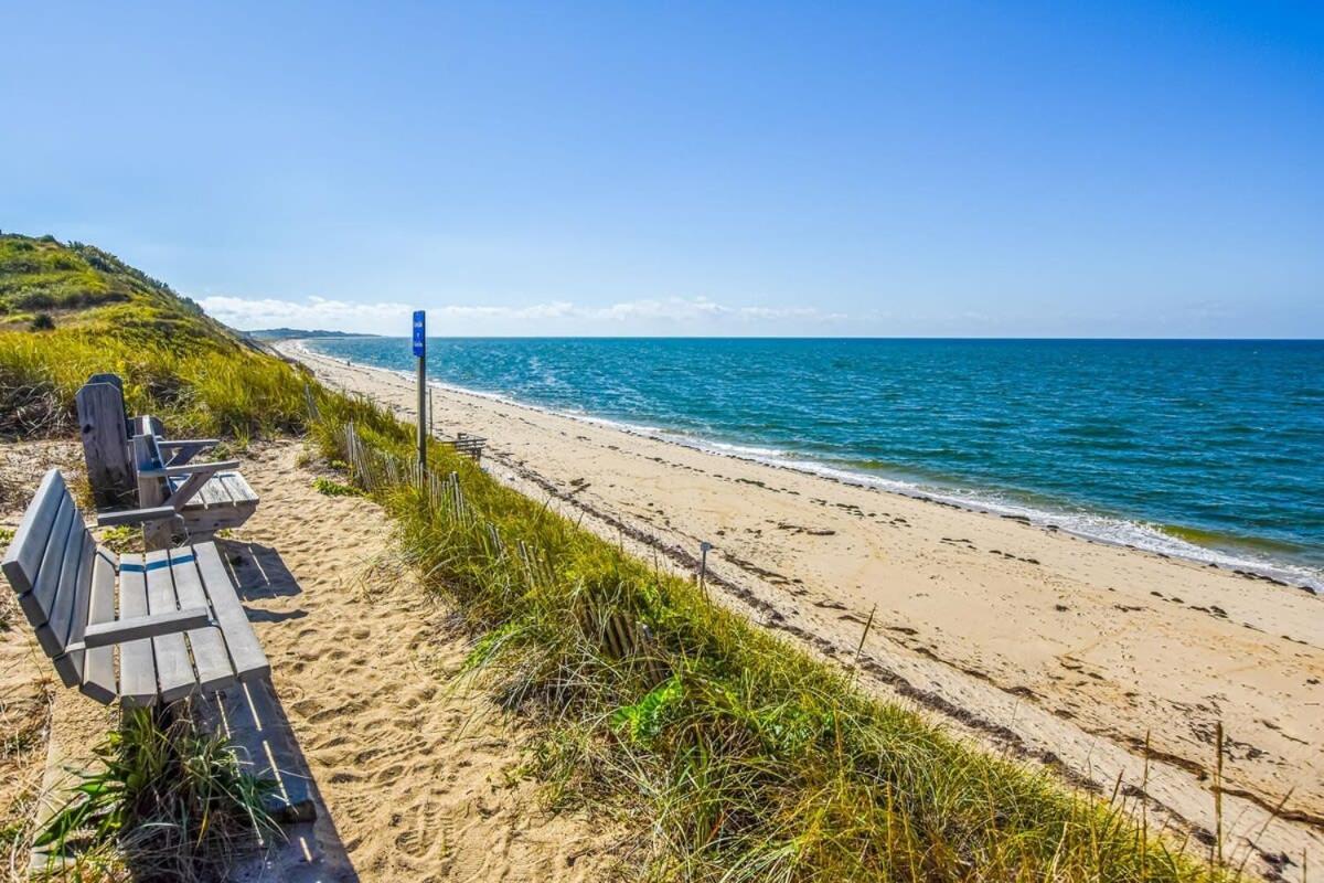 12215 - Beautiful Views Of Cape Cod Bay Access To Private Beach Easy Access To P-Town Villa Truro Exterior photo